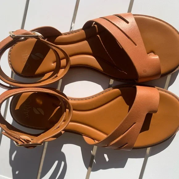 Sarto brown leather sandals size 9.5 M - Picture 9 of 13